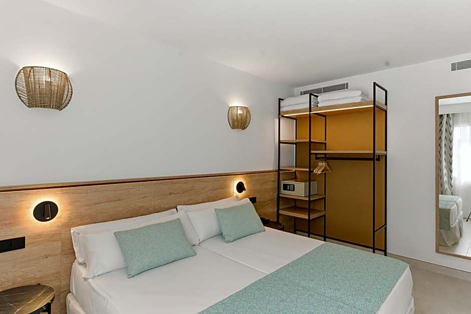 Aquasol Aparthotel