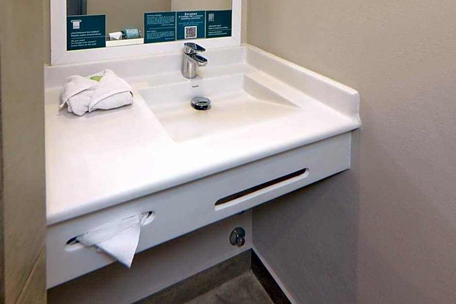 City Express Junior by Marriott Tijuana Otay