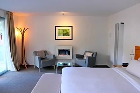 Executive King Suite with Fireplace