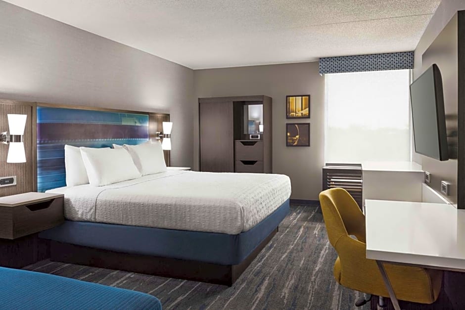 Hampton Inn By Hilton Chicago O Hare International Airport