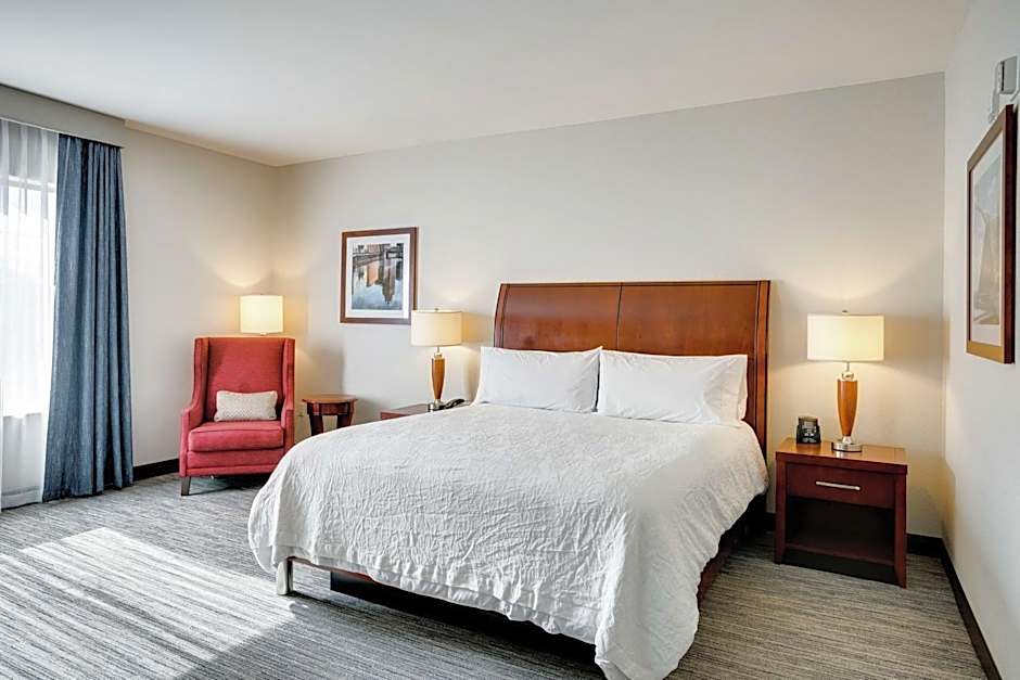 Hilton Garden Inn Milwaukee Airport