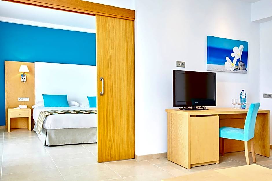 Universal Hotel Marqu