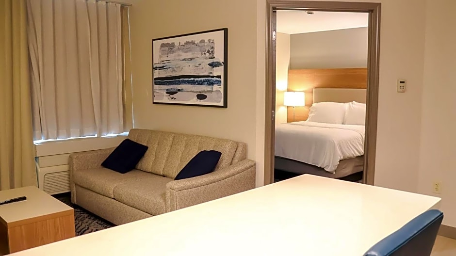 Candlewood Suites Peoria At Grand Prairie Hotel By IHG