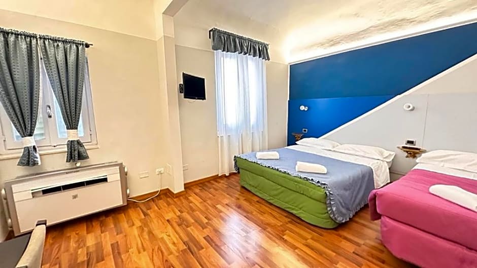 Piccolo Hotel