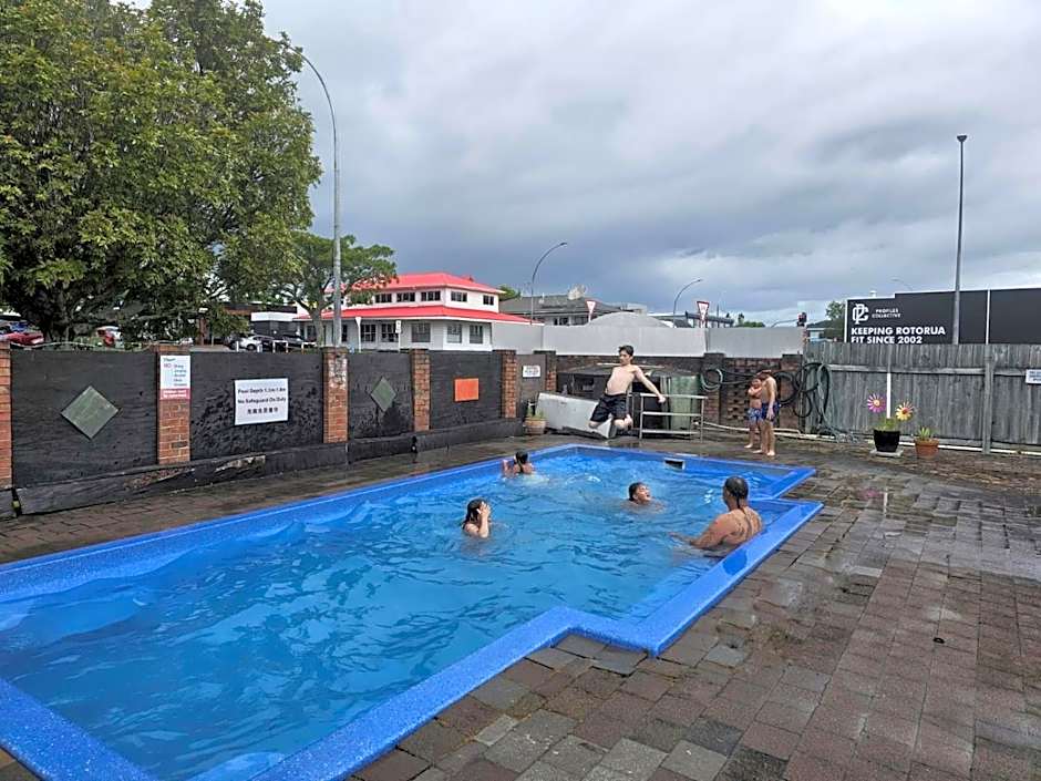 Kuirau Park Motor Lodge- Thermal Mineral pool