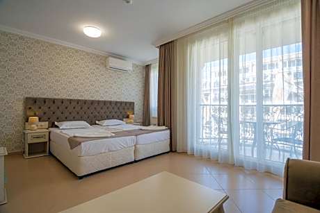 Small Studio with Balcony
