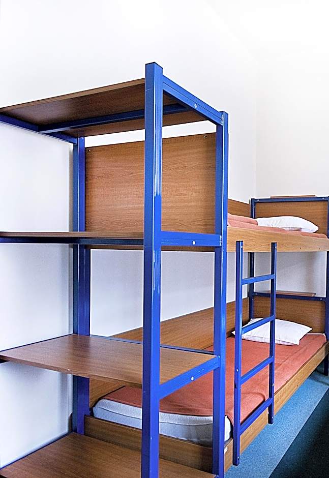 Schronisko na Wyspie