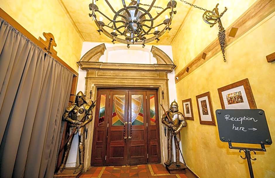 Pytloun Old Armoury Hotel Prague, Stara Zbrojnice