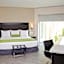 Plaza Camelinas Hotel