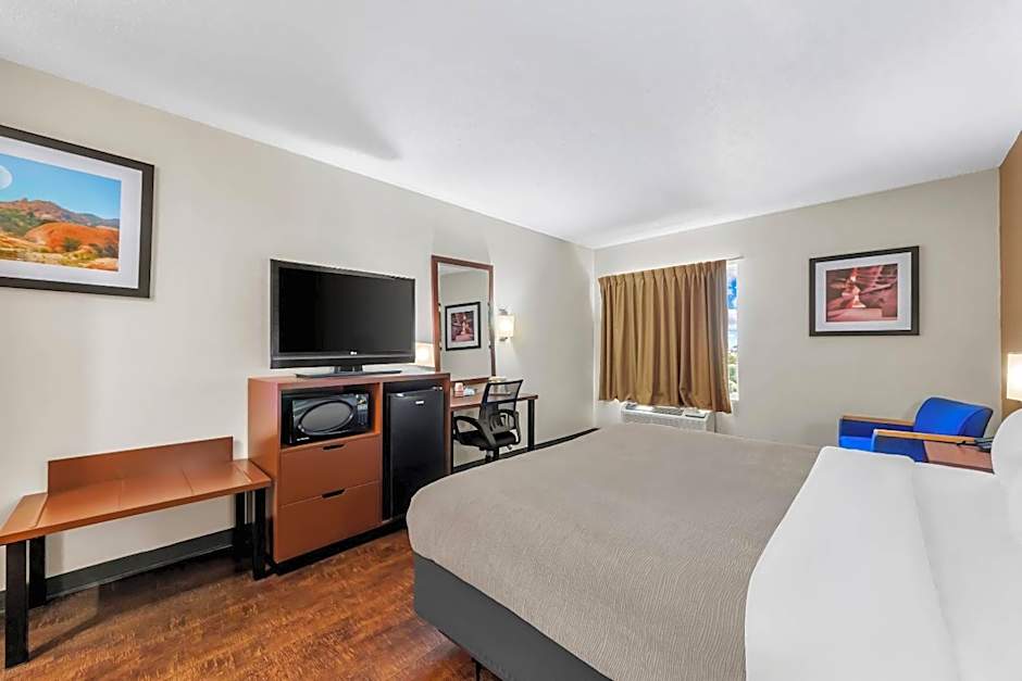 Quality Inn Laredo - Nuevo Laredo