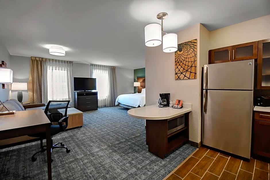 Staybridge Suites - Holland