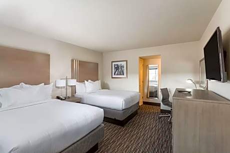 Deluxe Double Room with Two Double Beds - Non-Smoking