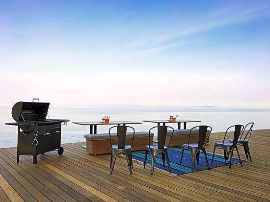 Awaji TT House Pacific over Seas