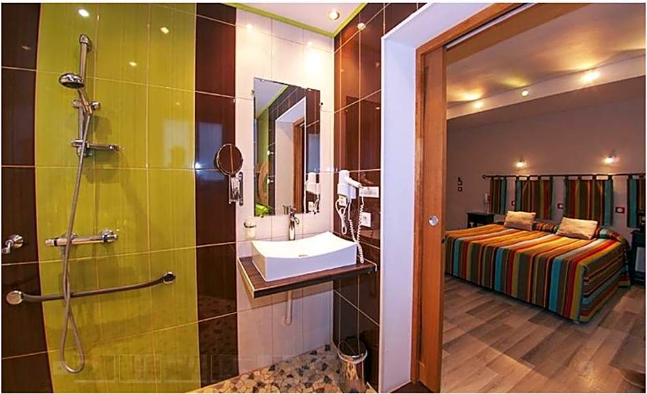 Logis Hôtel Restaurant L'Essille