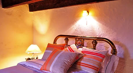 Standard Double Room with Two Double Beds