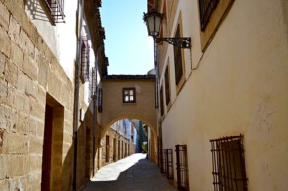 Hotel Baeza Monumental by eme hoteles
