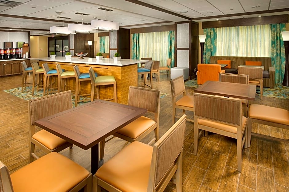 Hampton Inn Lake Charles