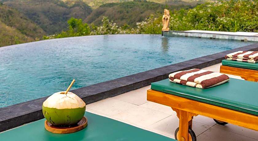 Green Coco Suite