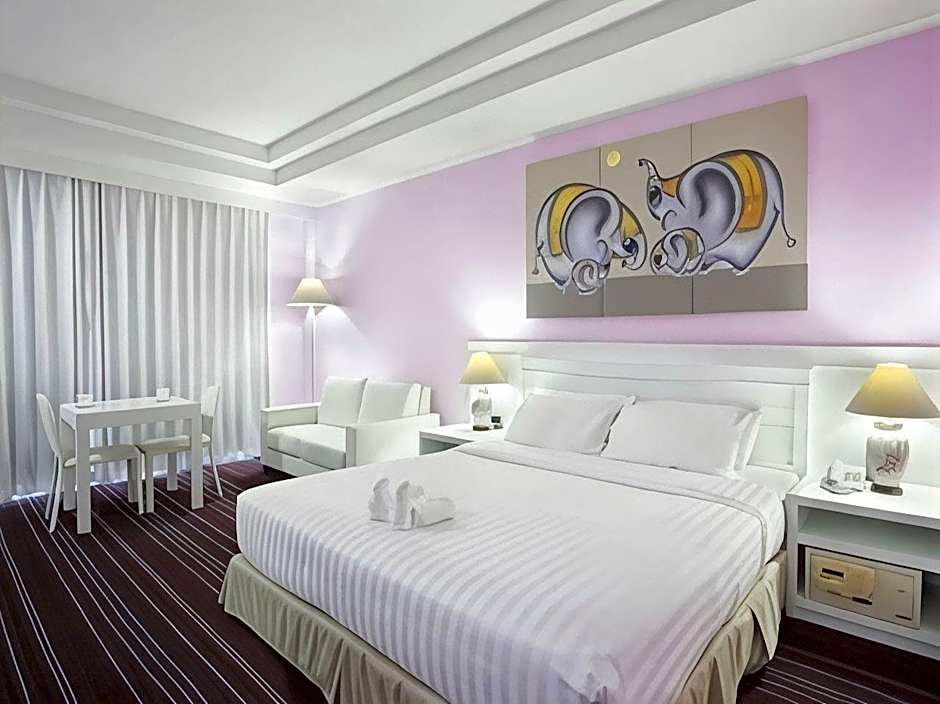 La Vie En Rose Hotel