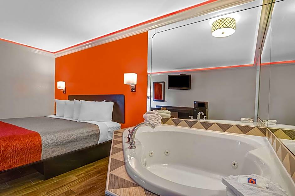 Motel 6-Norcross, GA