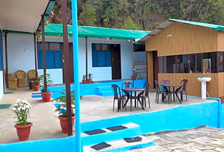 THE HIMALAYAN VIEW RESORT