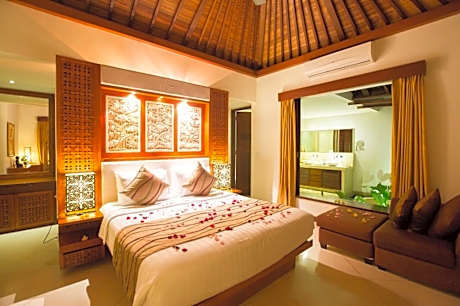 4 Bedroom Pool Villa