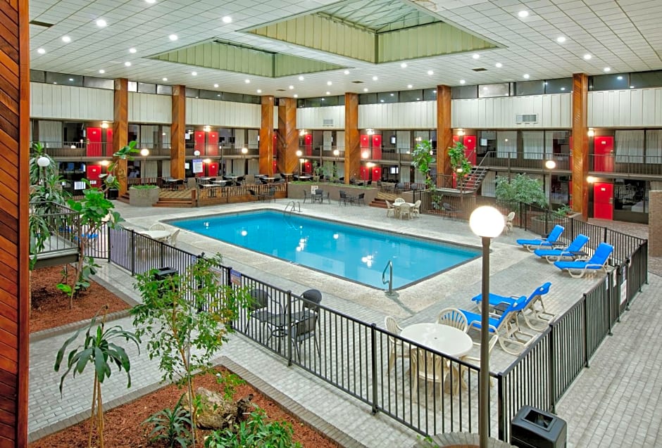 Ramada by Wyndham Diamondhead I-10/Gulfport