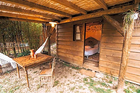 Bungalow with Garden View