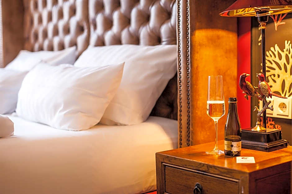 The Ascot Hotel
