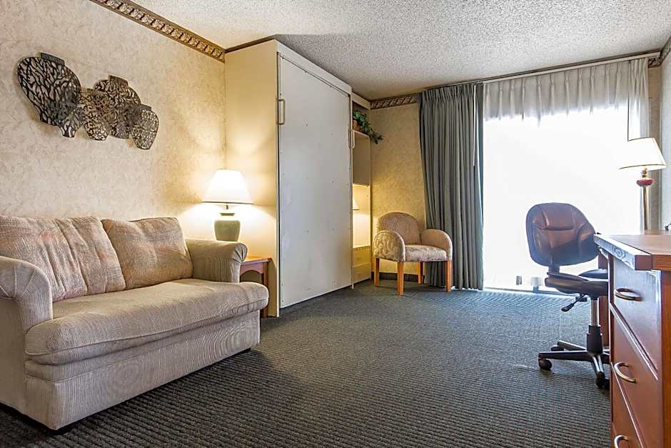 Quality Inn & Suites Santa Clara