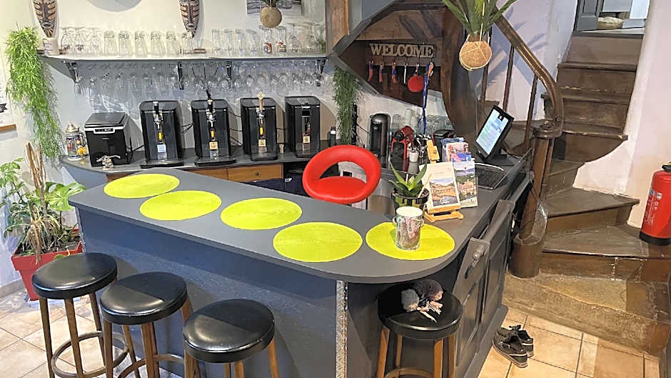 CHEZ TIFILLE