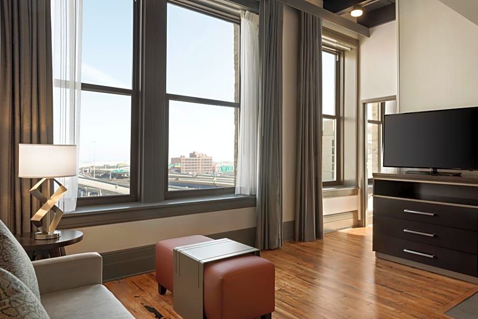 Homewood Suites By Hilton Milwaukee Downtown