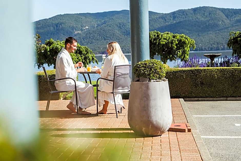 Radfords on the Lake