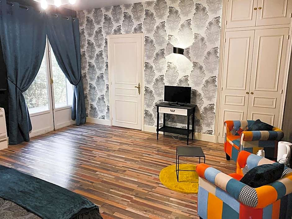 LES GENEBRUYERES - L'HISTOIRE D'UN REVE