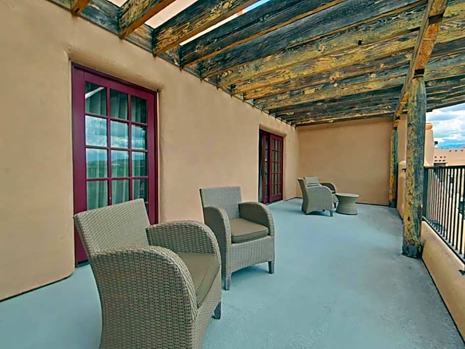 Hilton Santa Fe Resort & Spa At Buffalo Thunder
