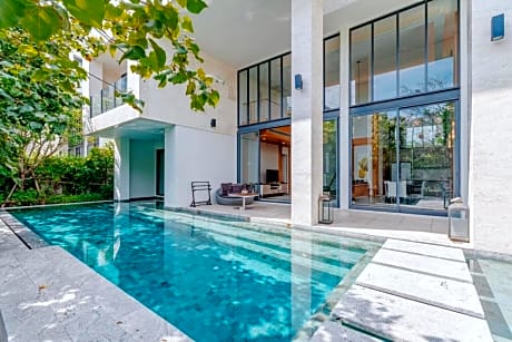3 Bedroom Luxury Pool Villa