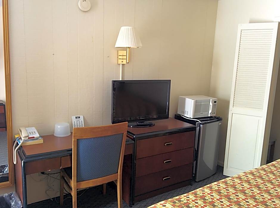 Economy Inn Toledo-Perrysburg