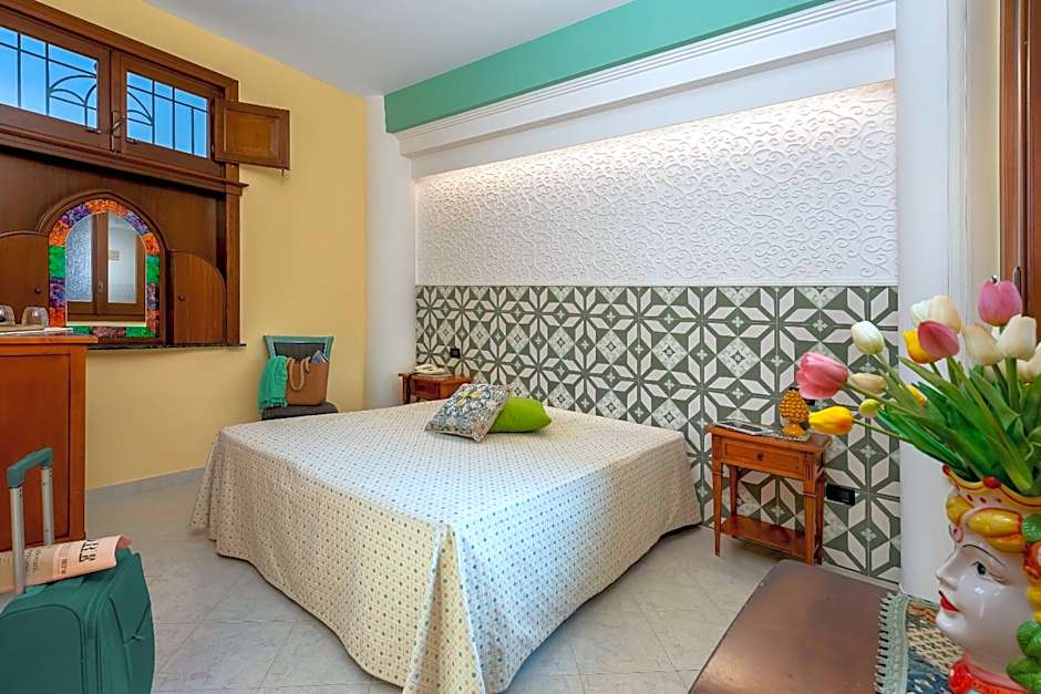 Hotel Sicilya