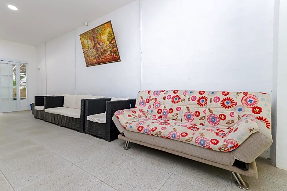 RedDoorz near RSUD Banten Serang