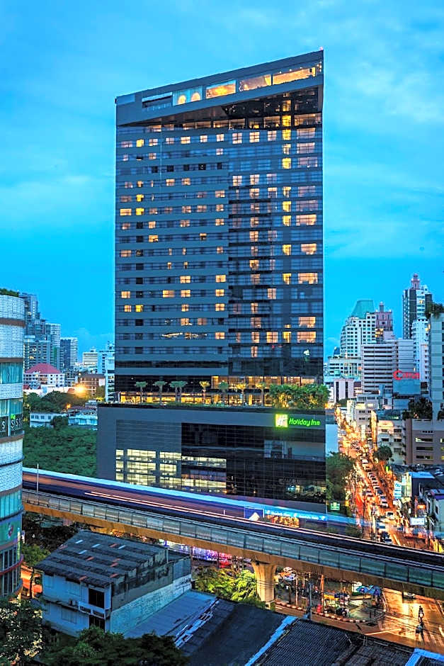 Holiday Inn Bangkok Sukhumvit By IHG