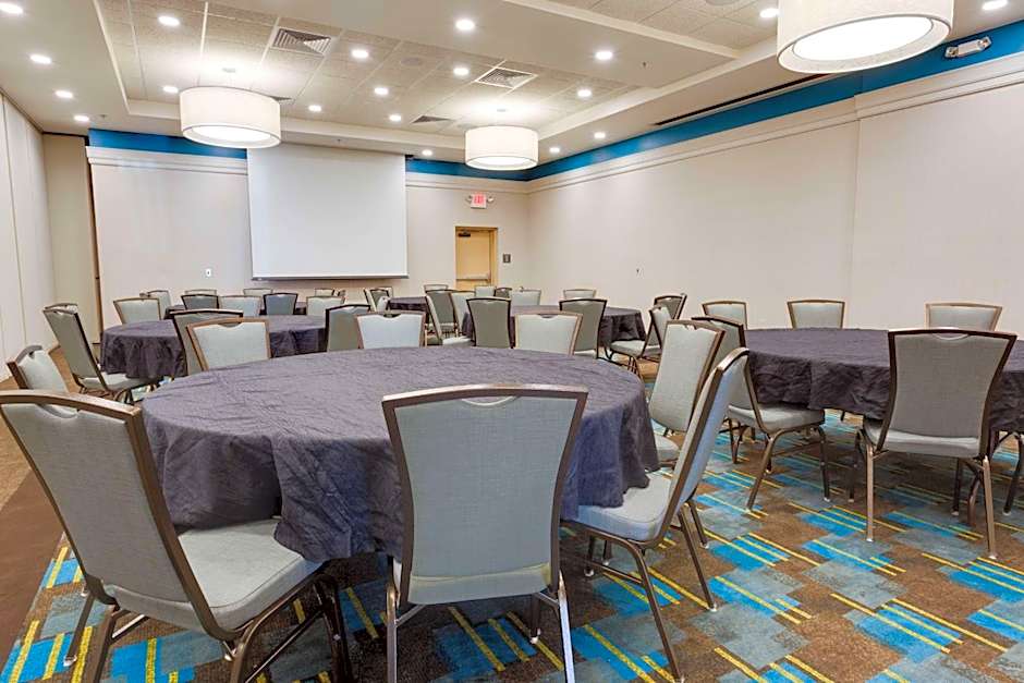 Drury Plaza Hotel St. Louis St. Charles