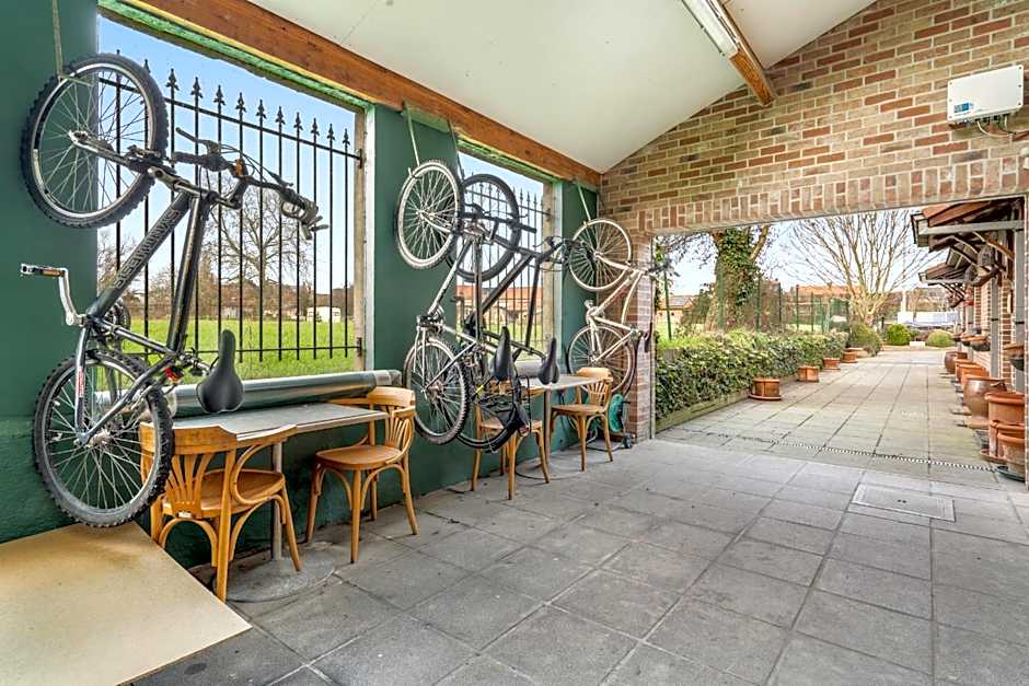 Elckerlyck Inn Hotel
