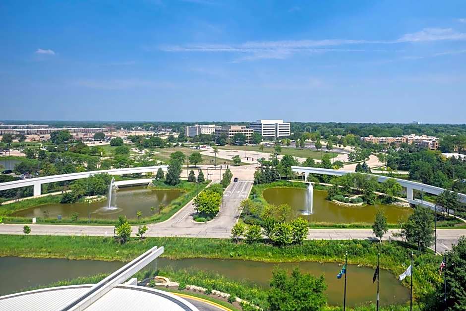 Renaissance by Marriott Schaumburg Convention Center Hotel