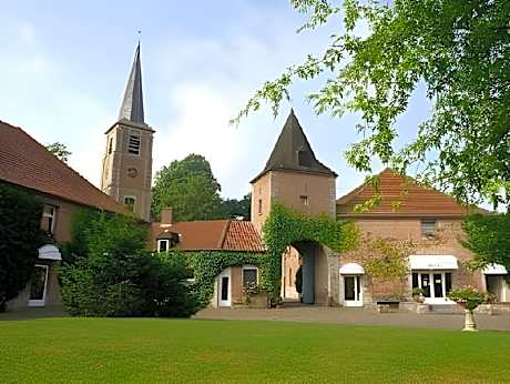 LOGIS-Hotel-Restaurant La Gentilhommiere