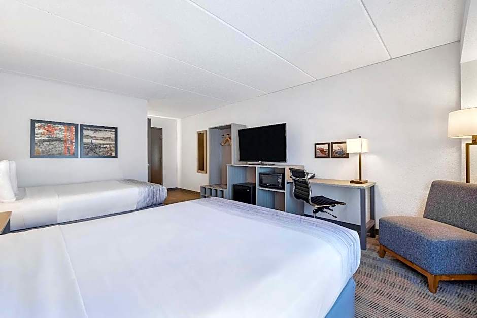 AmericInn by Wyndham Baxter Brainerd