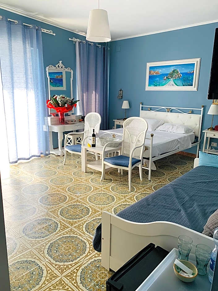 B&B A Due Passi Dal Mare