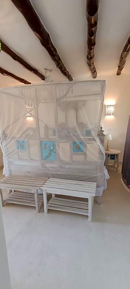 Pole Pole Beach House