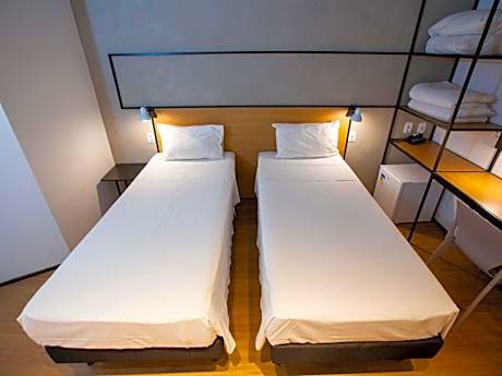 Classic Twin Room