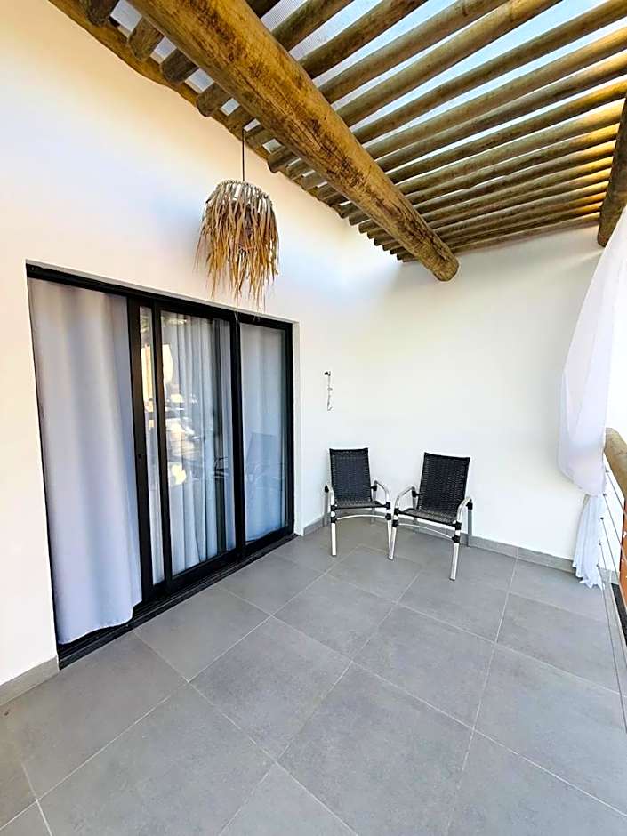 Santomar Guest House