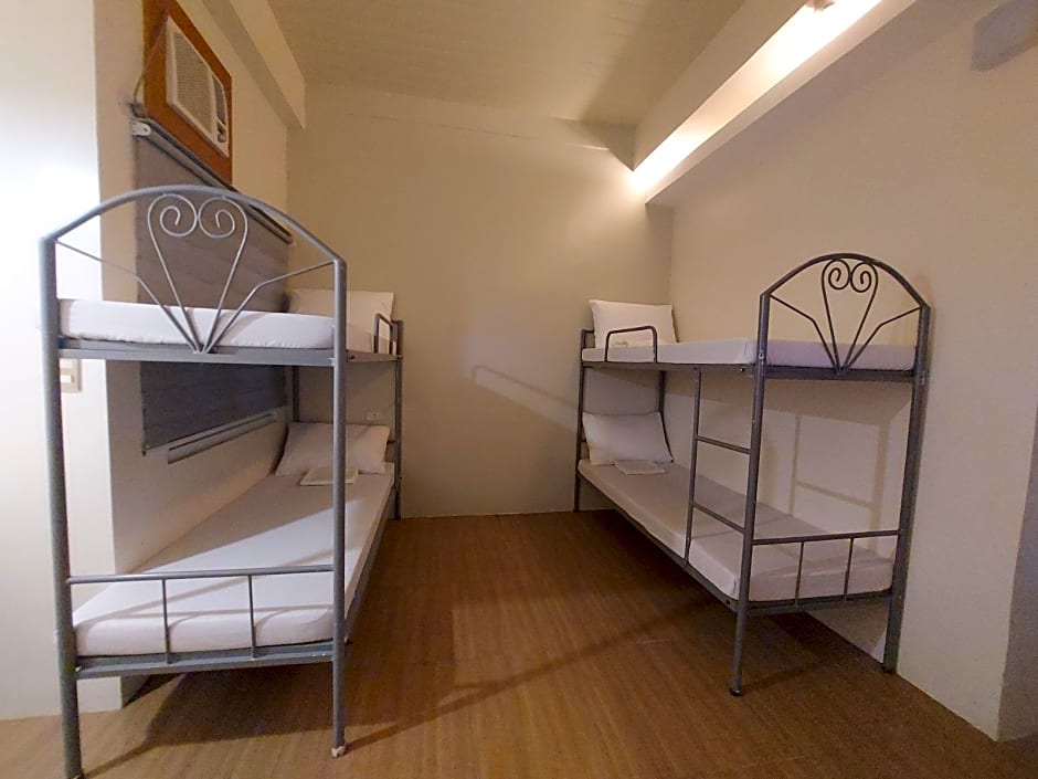 Zillion Pavilion Family and Business Hotel